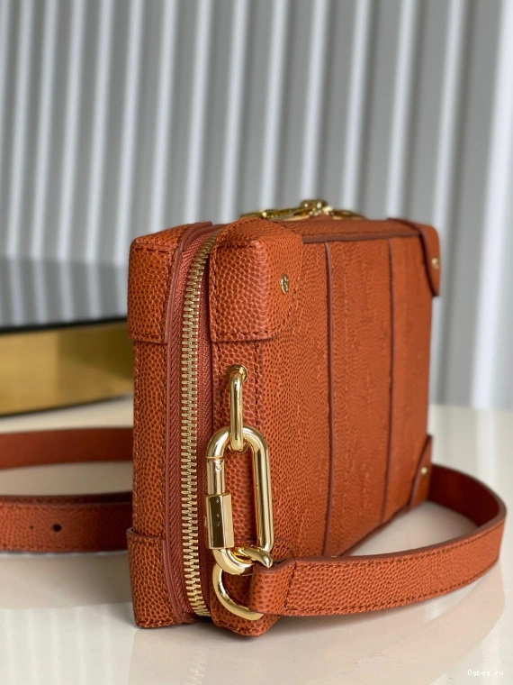WEARABLE LOUIS WALLET VUITTON TRUNK SOFT LVXNBA 0809